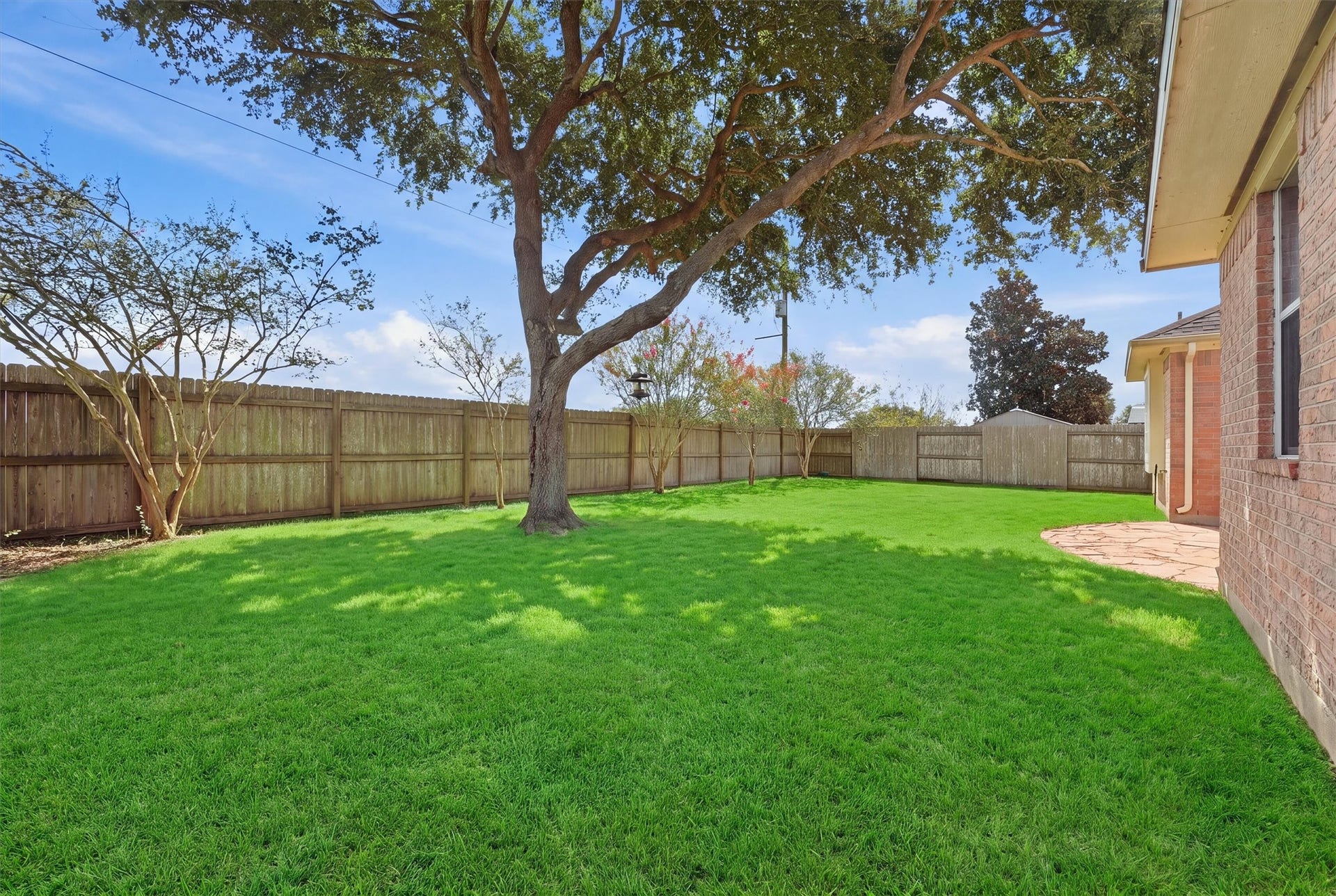 222 Meadowhill Lane, Dickinson, TX 77539 222 Meadowhill Lane, Dickinson, TX 77539