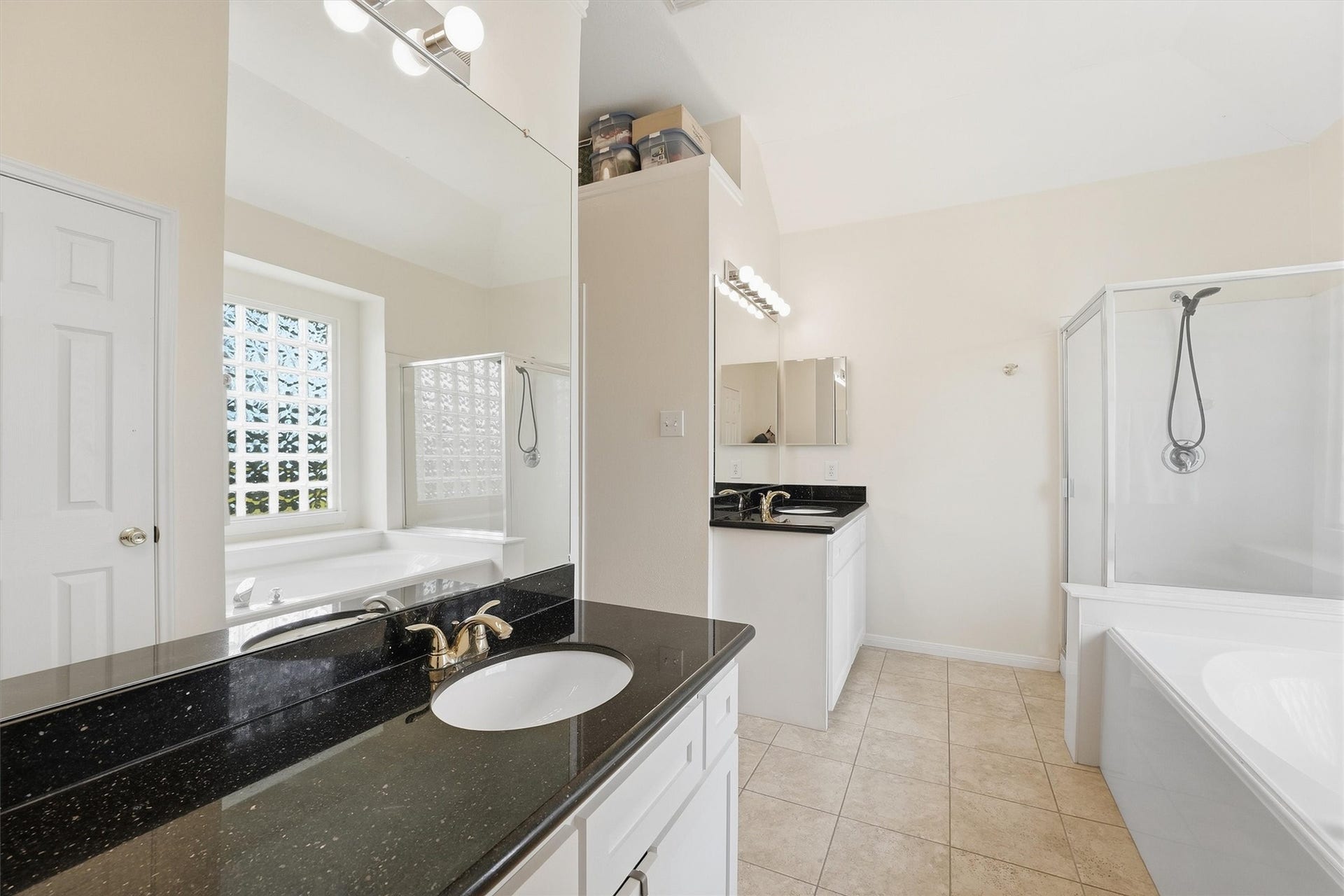 222 Meadowhill Lane, Dickinson, TX 77539 222 Meadowhill Lane, Dickinson, TX 77539