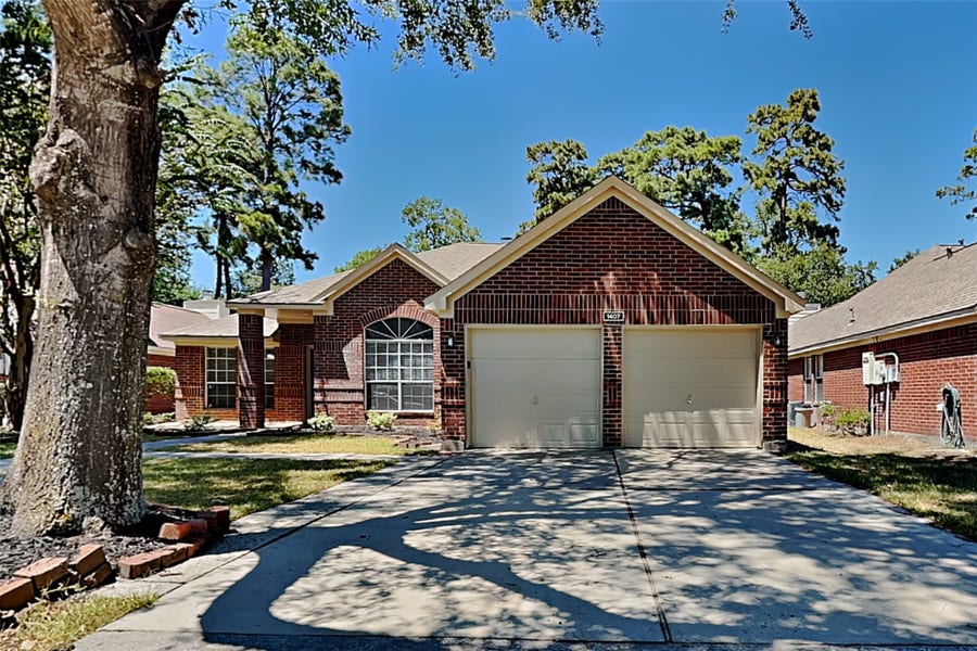 Property photo for 1407 Buchans Drive, Spring, TX