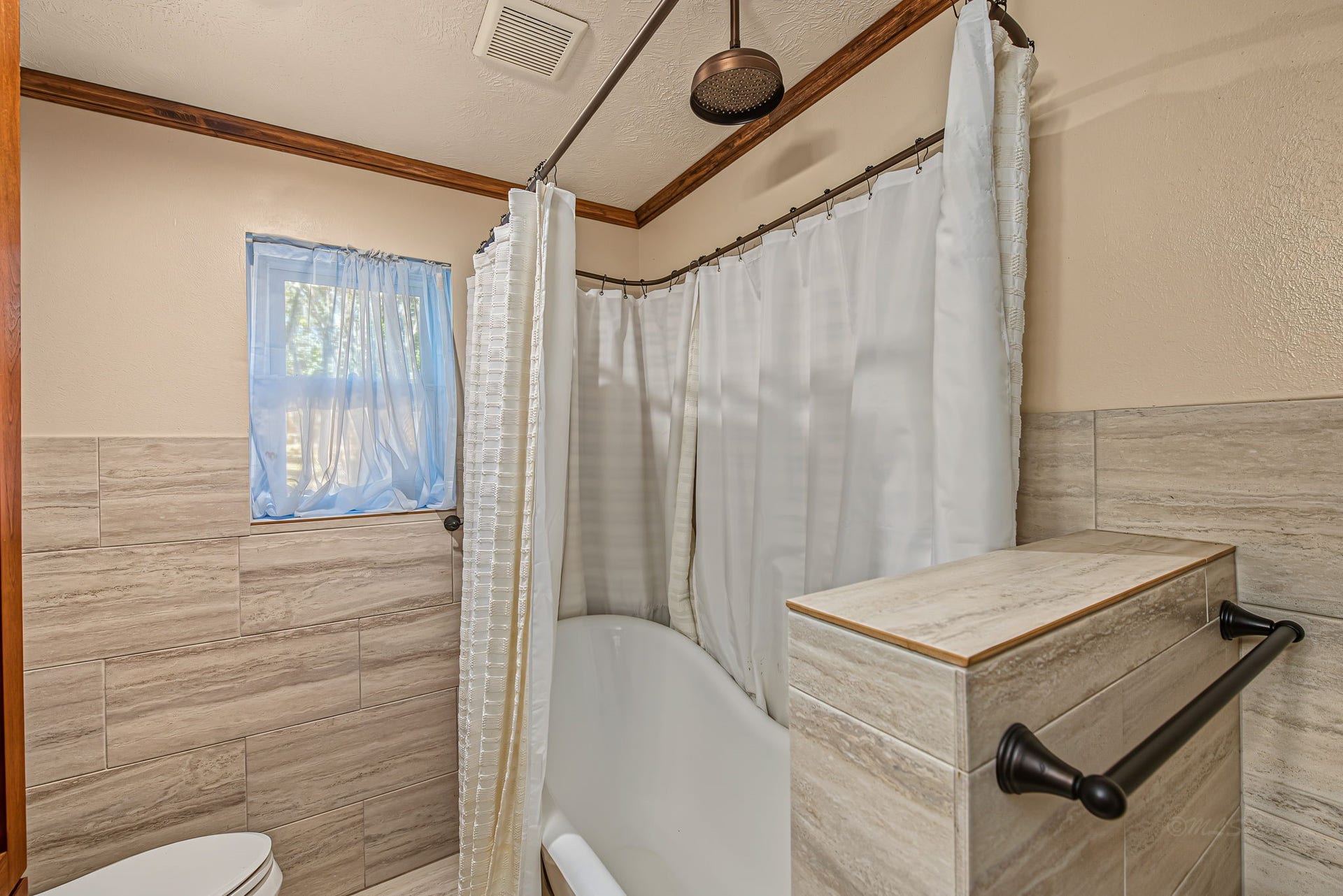 509 Brook Hollow Drive, Conroe, TX 77385 509 Brook Hollow Drive, Conroe, TX 77385