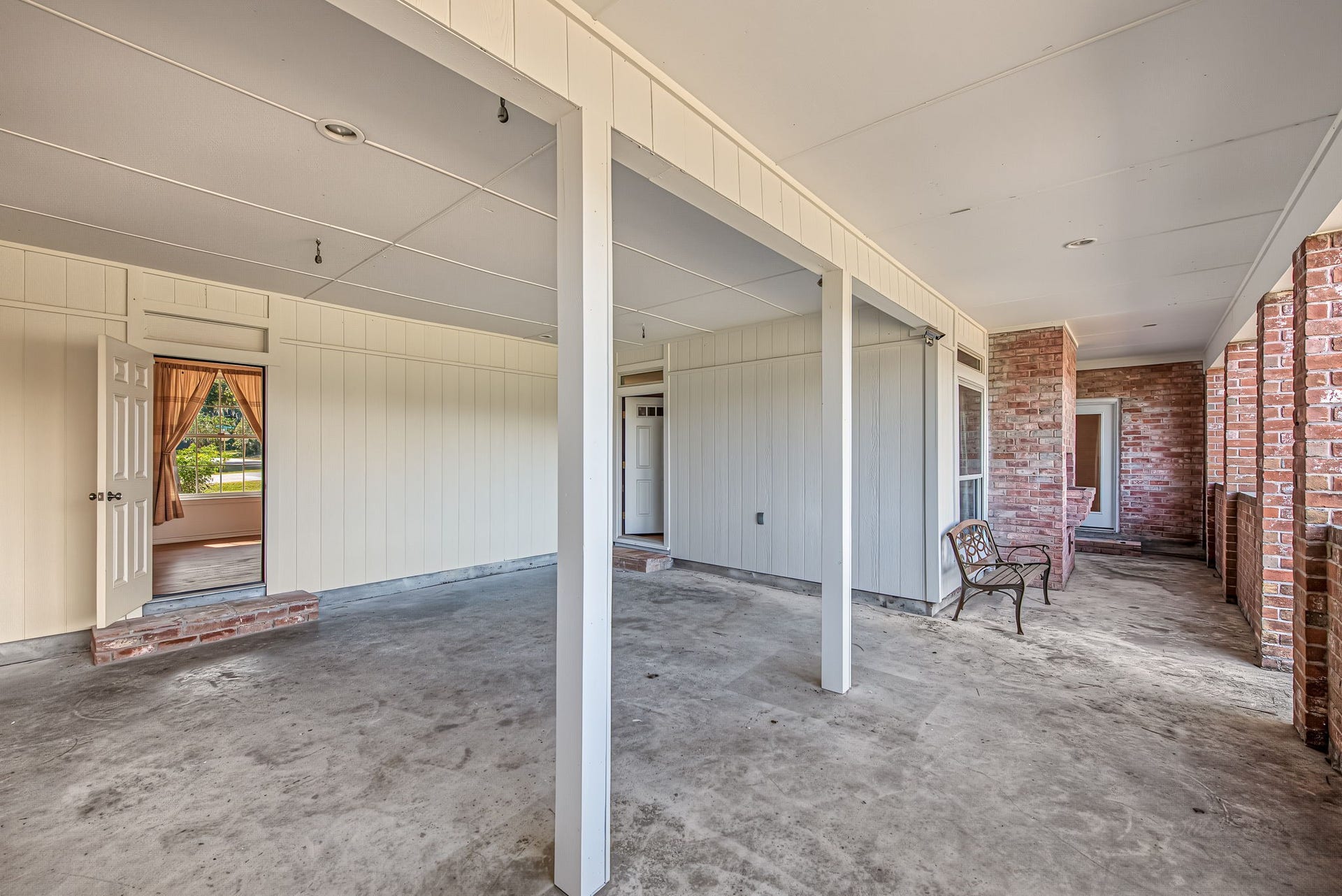 509 Brook Hollow Drive, Conroe, TX 77385 509 Brook Hollow Drive, Conroe, TX 77385