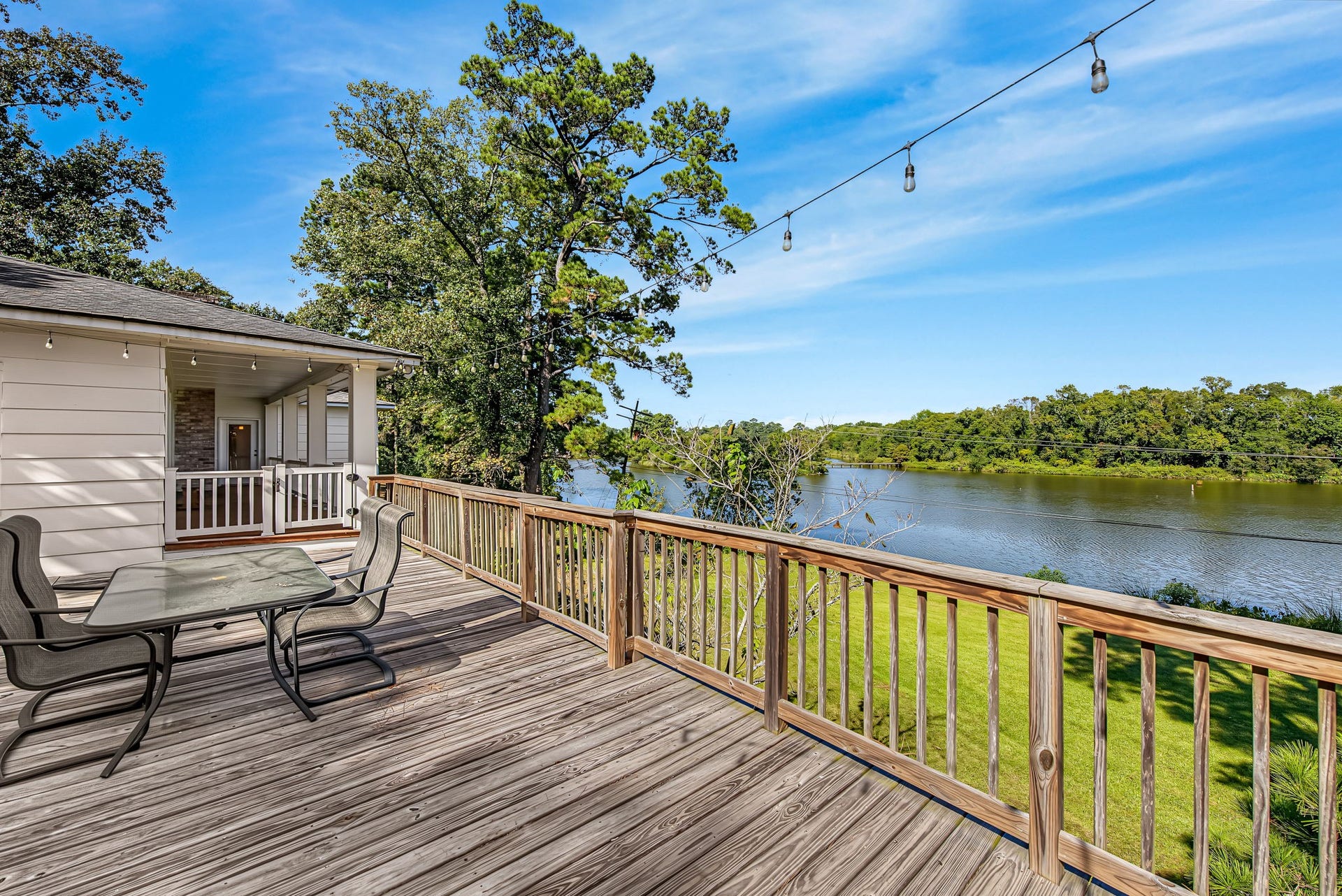 509 Brook Hollow Drive, Conroe, TX 77385 509 Brook Hollow Drive, Conroe, TX 77385