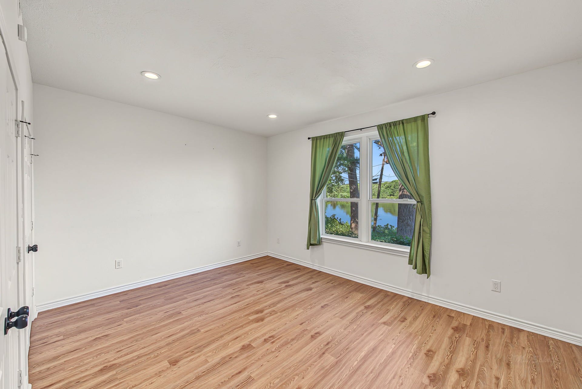 509 Brook Hollow Drive, Conroe, TX 77385 509 Brook Hollow Drive, Conroe, TX 77385