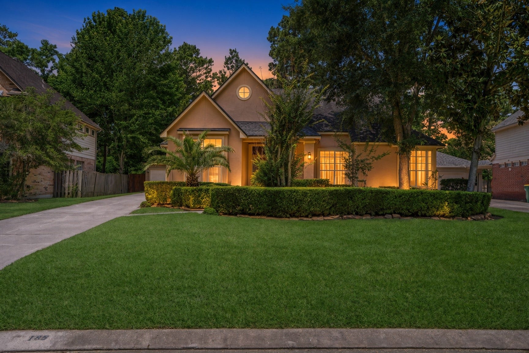 185 Purple Slate Place, The Woodlands, TX 77381 185 Purple Slate Place, The Woodlands, TX 77381