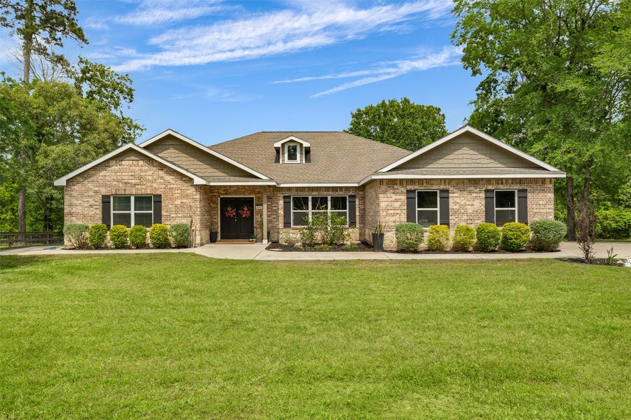 Property photo for 611 Meadow Xing Crossing, Magnolia, TX