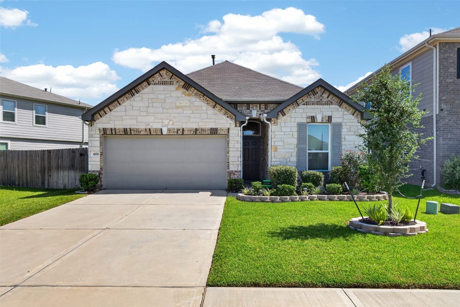 Property photo for 4850 Lucky Fawn Lane, Richmond, TX