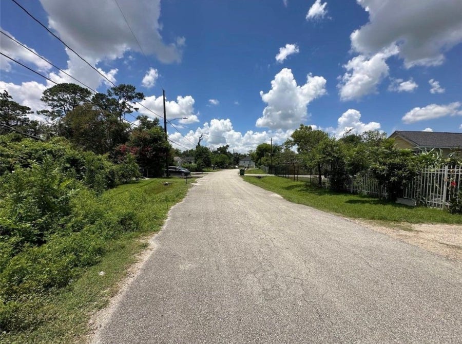 Property photo for 6842 Carothers Street, Houston, TX