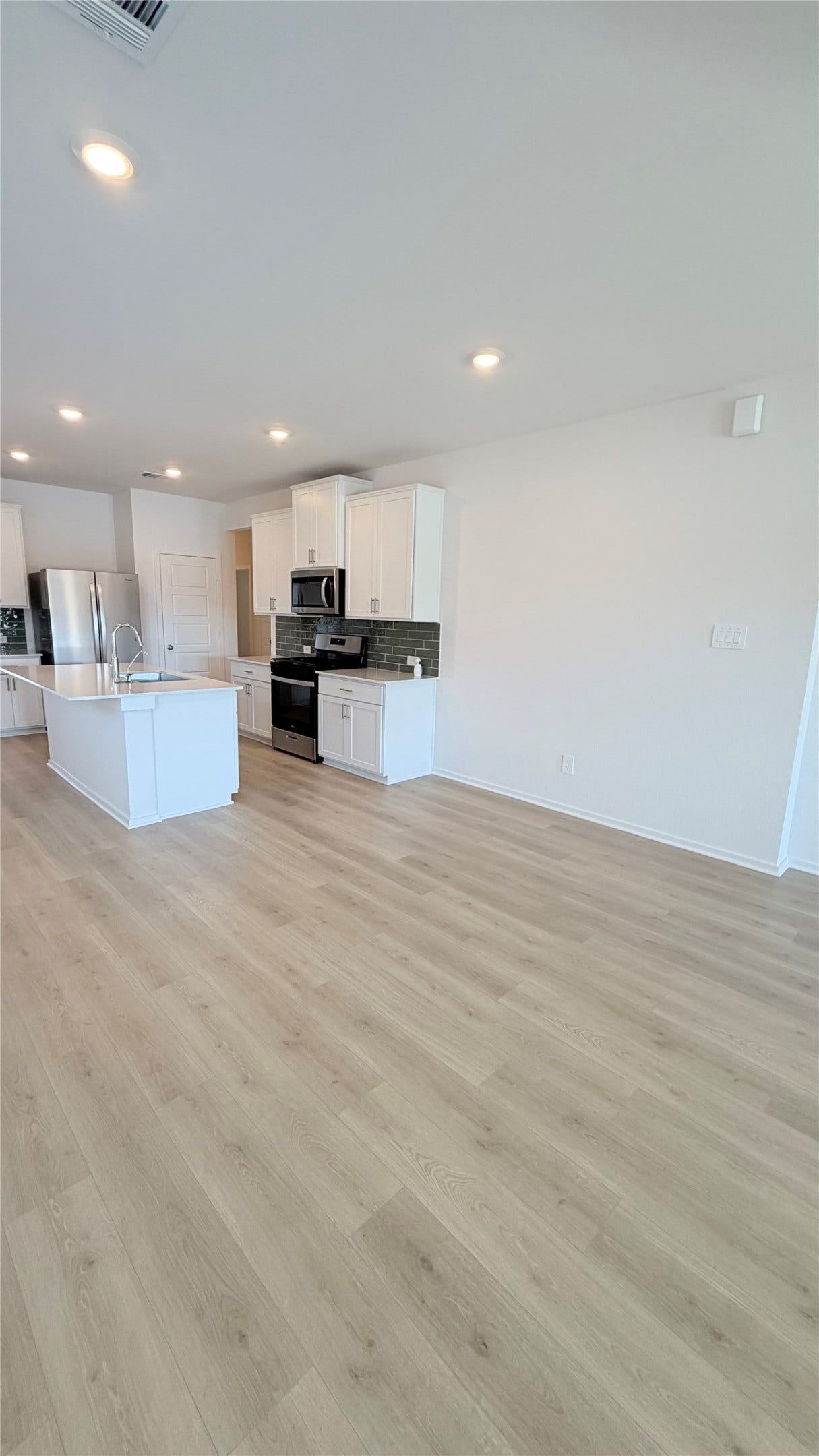 14234 Granger Pointe Lane, Conroe, TX 77302 14234 Granger Pointe Lane, Conroe, TX 77302