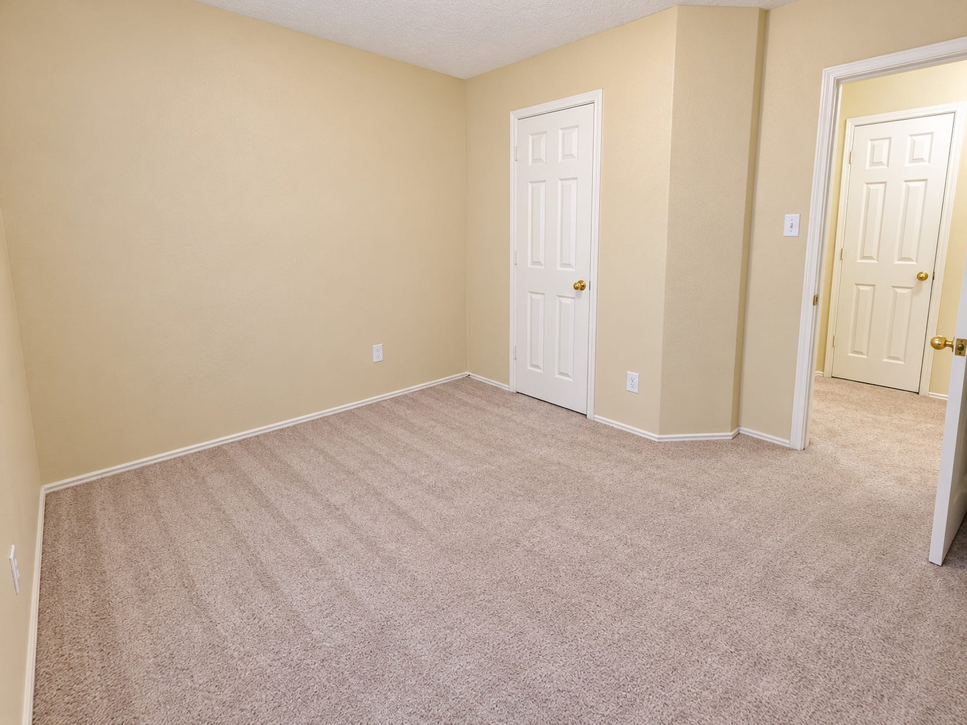 15607 Barber Grove Lane, Houston, TX 77095