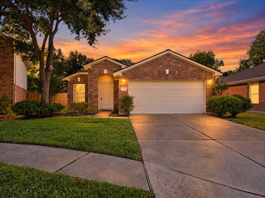Property photo for 15607 Barber Grove Lane, Houston, TX