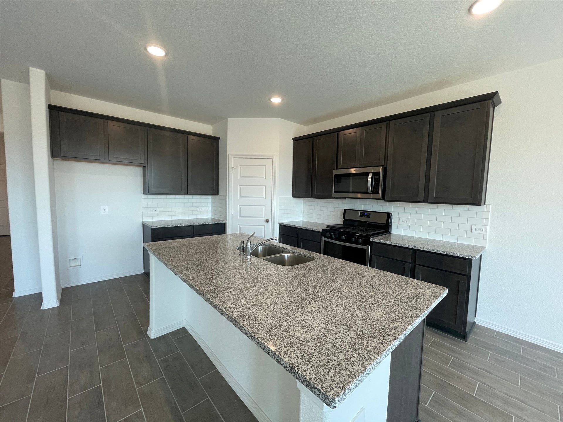 9669 Caney Trails Road, Conroe, TX 77303