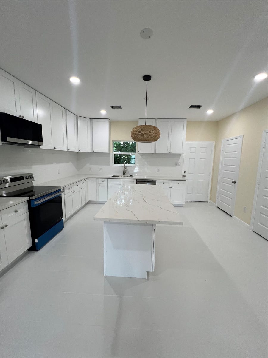 Property photo for 3516 Sparrow Street, Houston, TX
