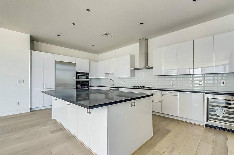 Property photo for 1409 Post Oak Boulevard, #1604, Houston, TX