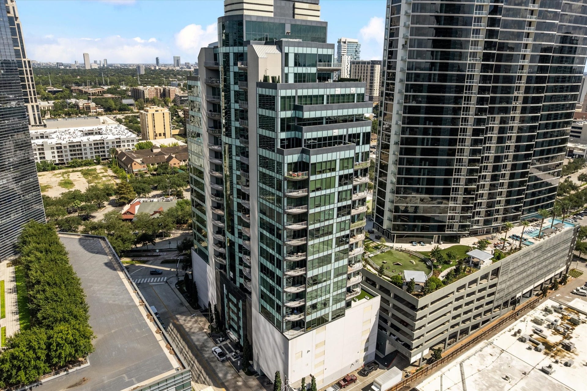 1600 Post Oak Boulevard, #1903, Houston, TX 77056 1600 Post Oak Boulevard, #1903, Houston, TX 77056