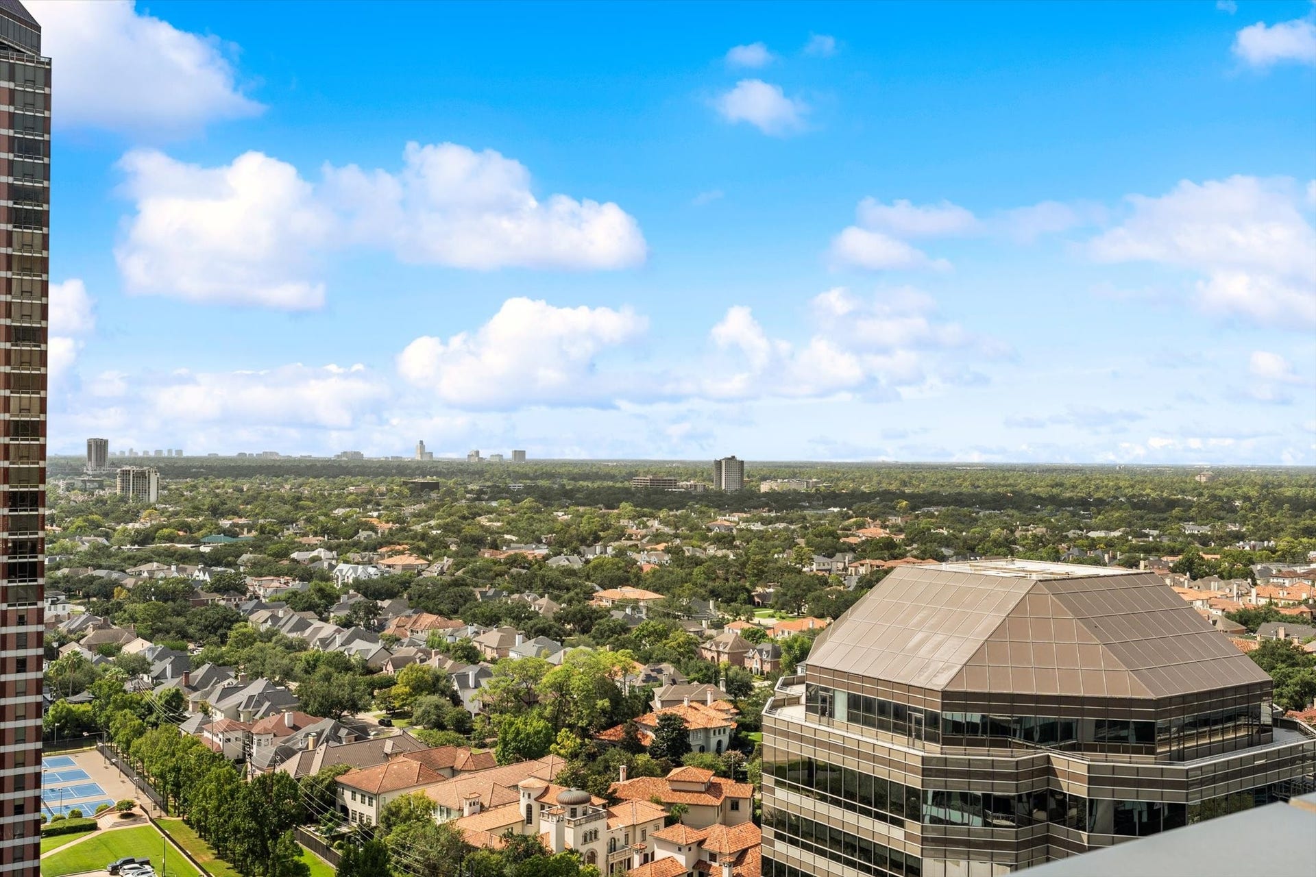 1600 Post Oak Boulevard, #1903, Houston, TX 77056 1600 Post Oak Boulevard, #1903, Houston, TX 77056