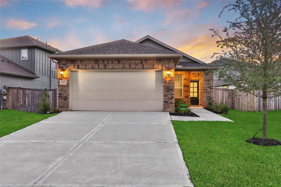 Property photo for 6609 Lahna Oak Drive, Conroe, TX