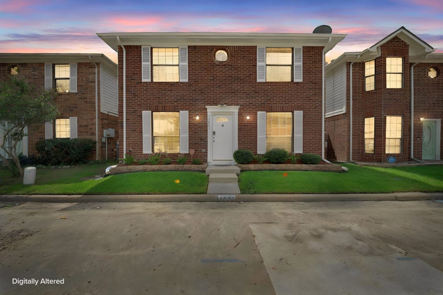 Property photo for 13831 Trumpetvine Street, Houston, TX