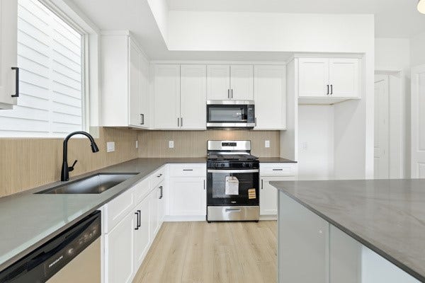 108 Luetta Street, Houston, TX 77076 108 Luetta Street, Houston, TX 77076