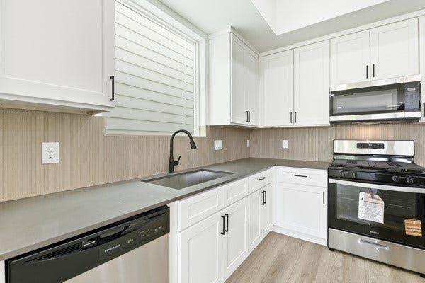 108 Luetta Street, Houston, TX 77076 108 Luetta Street, Houston, TX 77076