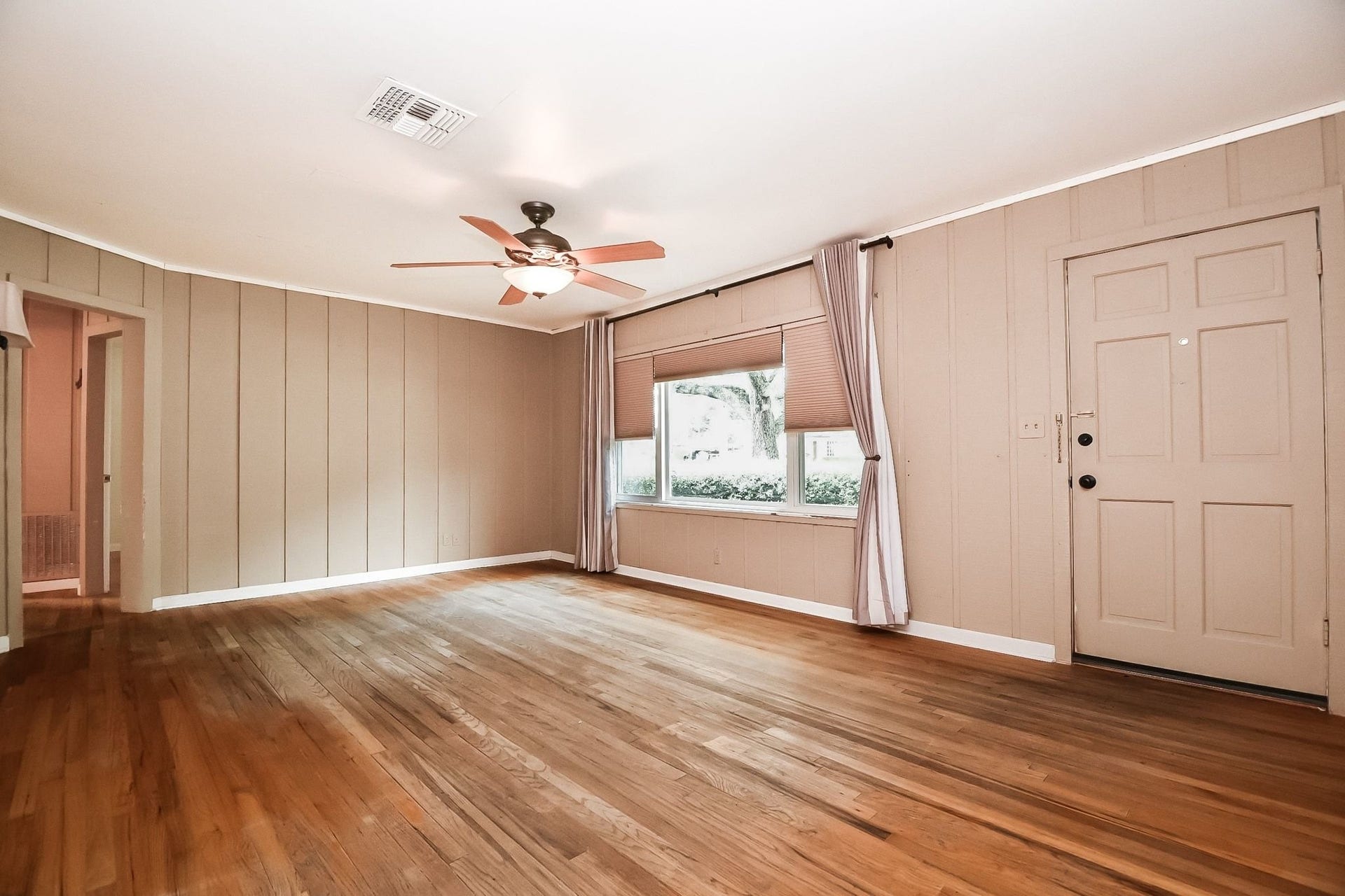1313 Tobola Street, Rosenberg, TX 77471 1313 Tobola Street, Rosenberg, TX 77471
