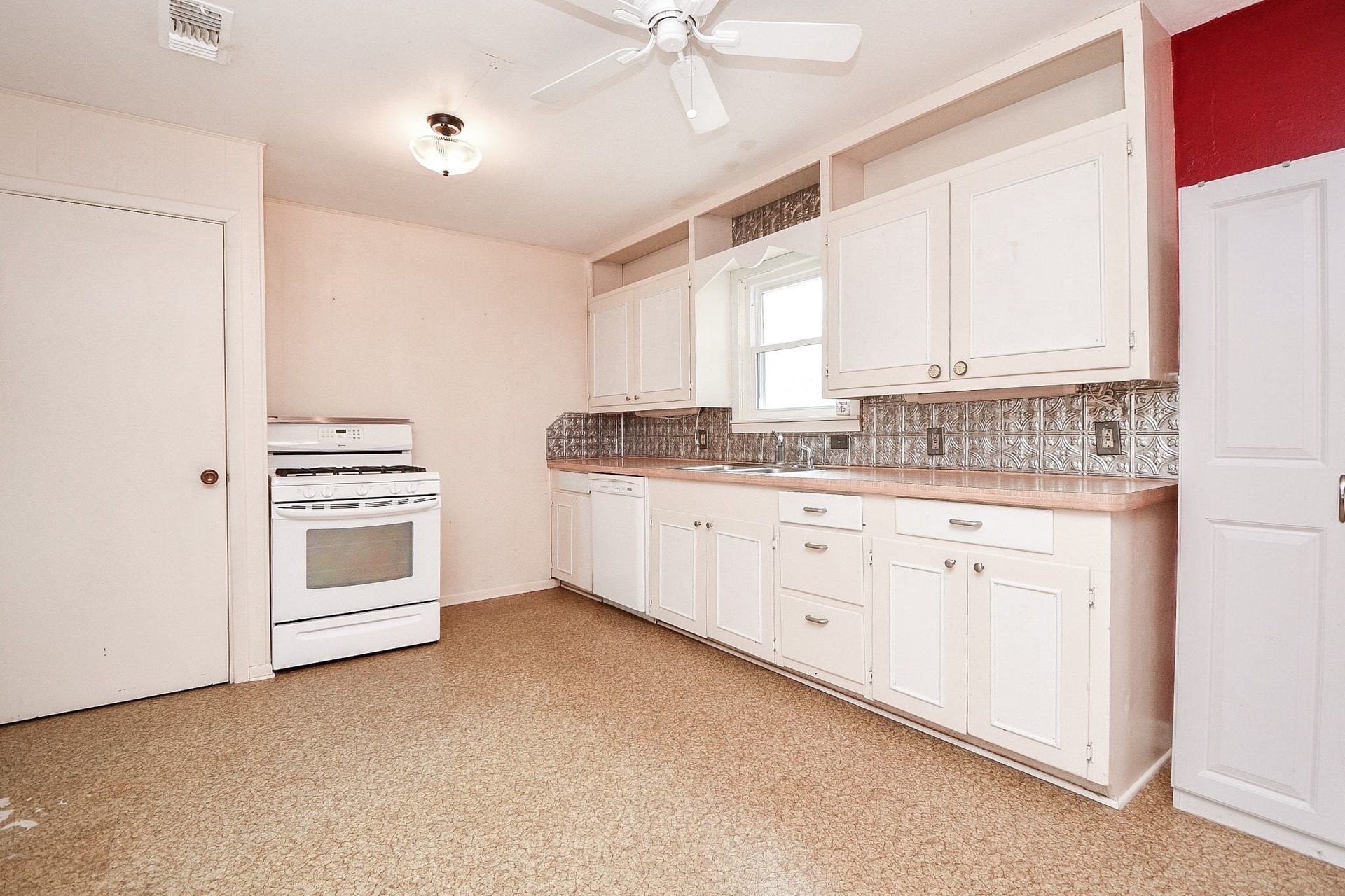 1313 Tobola Street, Rosenberg, TX 77471 1313 Tobola Street, Rosenberg, TX 77471