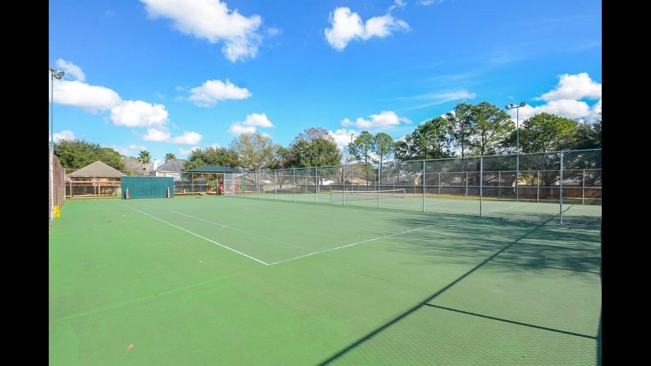 5203 E Pagewick Drive, Houston, TX 77041