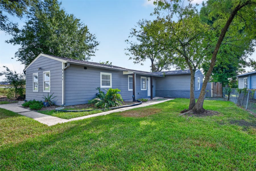 Property photo for 5217 Pomander Road, Houston, TX