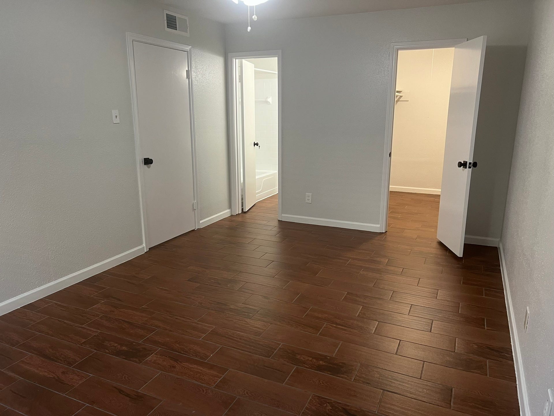 5550 N Braeswood Boulevard, #70, Houston, TX 77096
