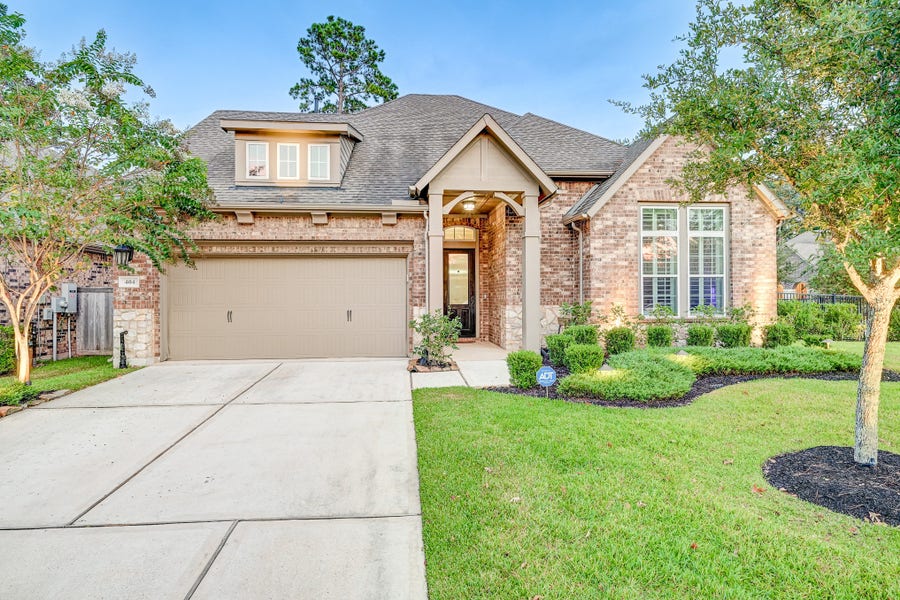 Property photo for 404 Summit Ridge Court, Willis, TX