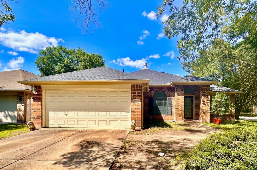 Property photo for 17202 Rancho Verde Way, Houston, TX
