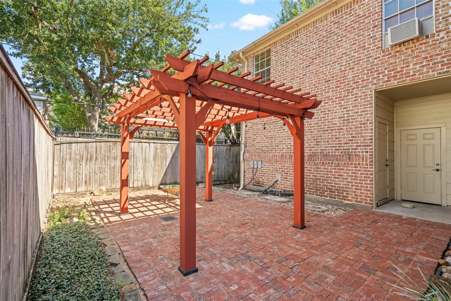 4312 Holt Street, Bellaire, TX 77401 Note the door to the right of photo, which enters to the back staircase.