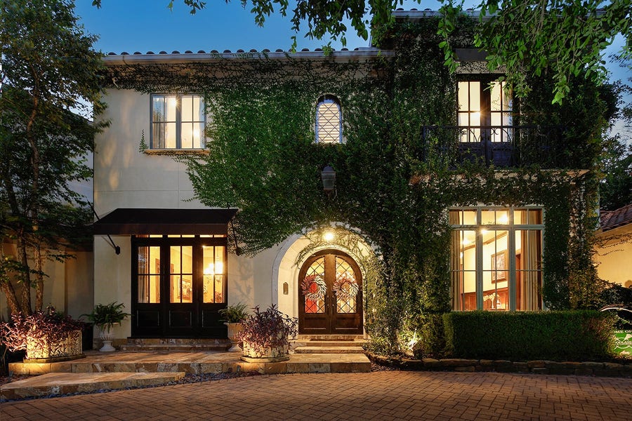 Property photo for 83 S Palmiera Circle, The Woodlands, TX