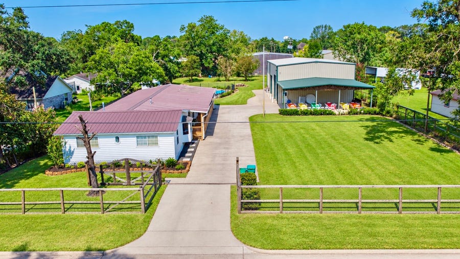 Property photo for 3406 Pansy Street, Pasadena, TX
