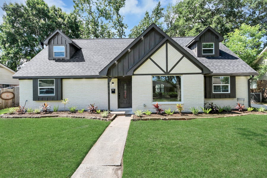 Property photo for 6015 Mcknight Street, Houston, TX