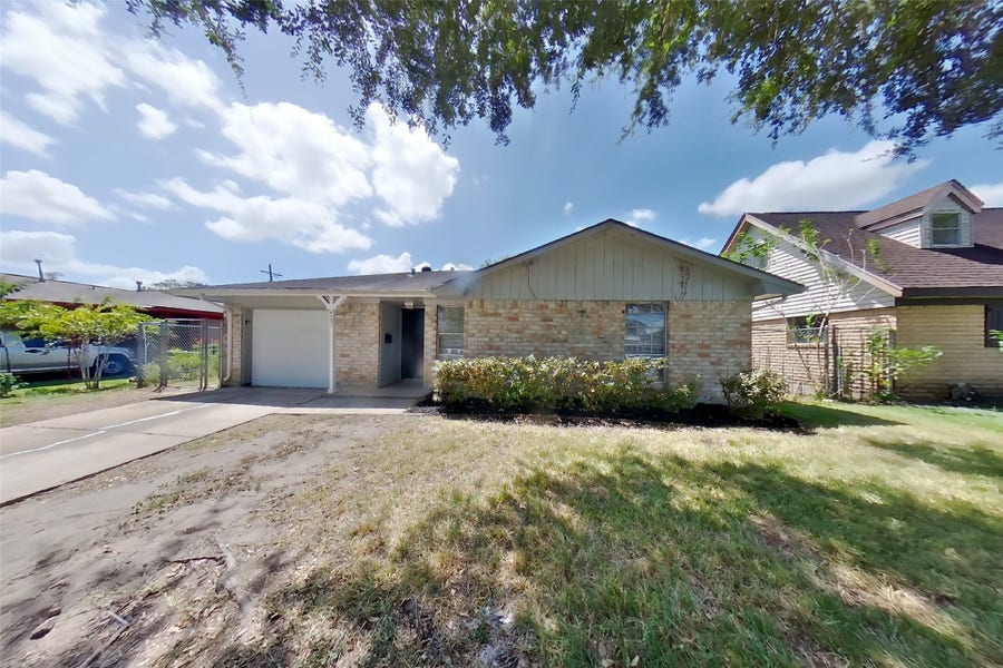 Property photo for 4427 Oakside Drive, Houston, TX