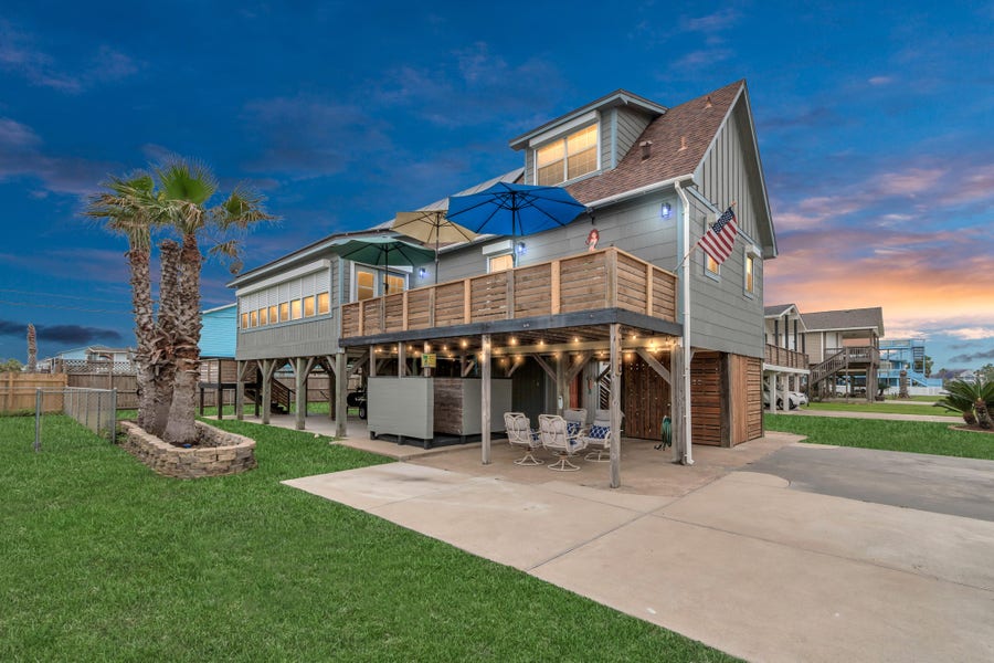 Property photo for 4130 Kent Drive, Galveston, TX