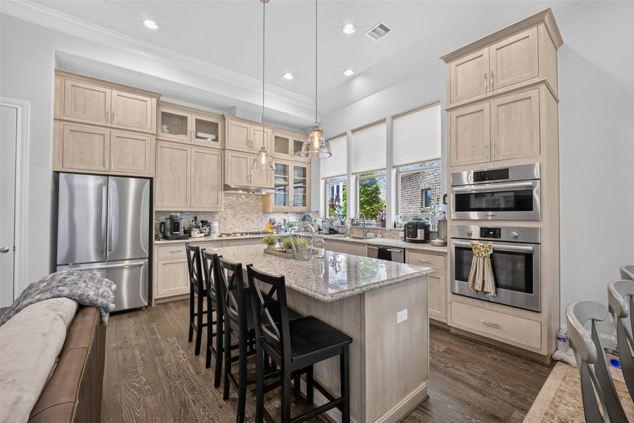 Property photo for 2703 Kinsley Oaks Drive, Houston, TX