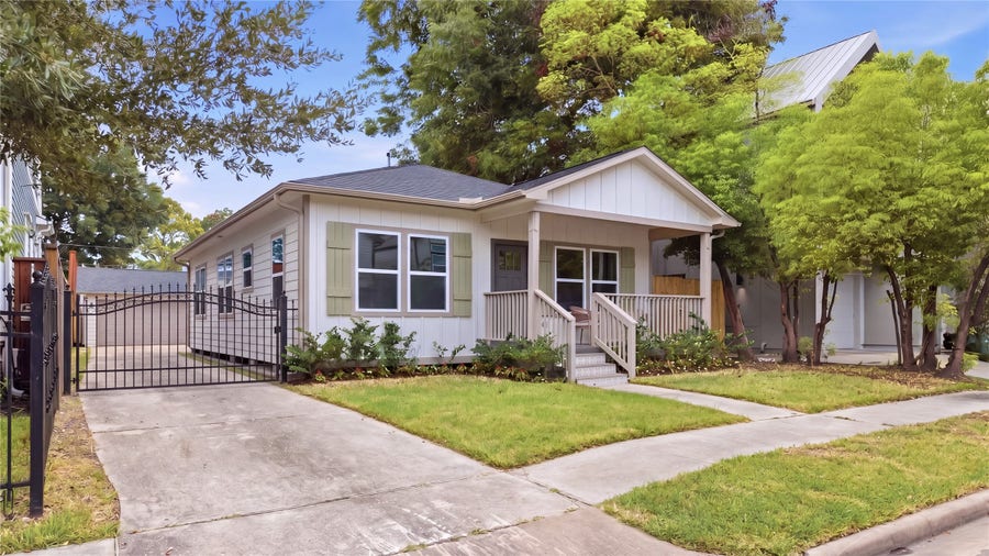 Property photo for 1202 Aurora Street, Houston, TX