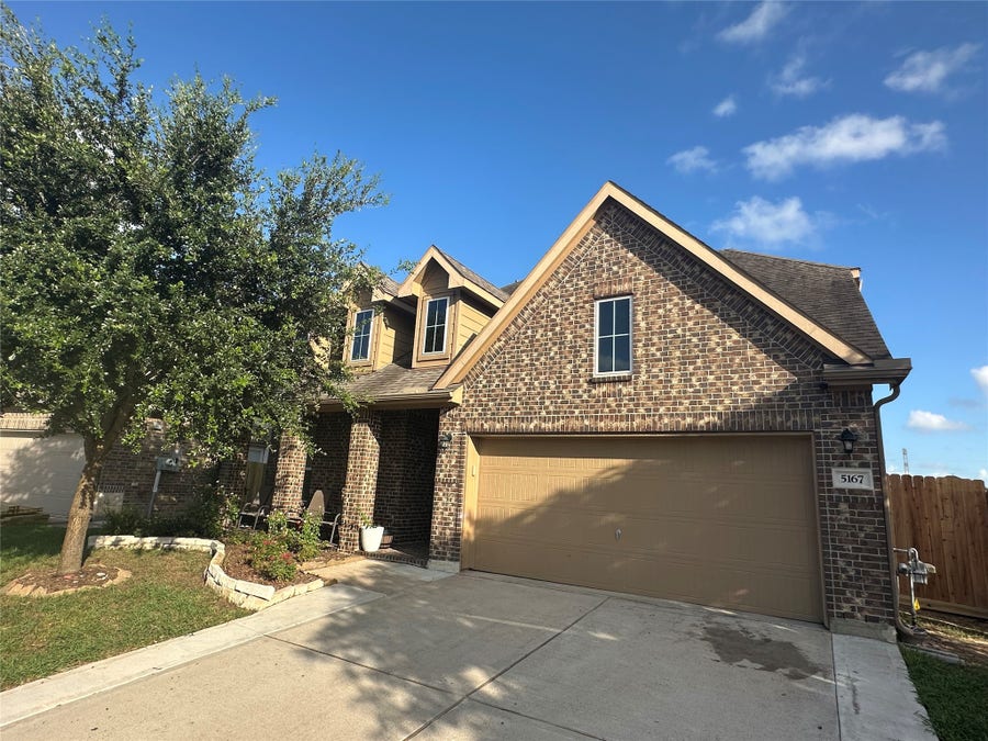 Property photo for 5167 Echo Falls Drive, Alvin, TX