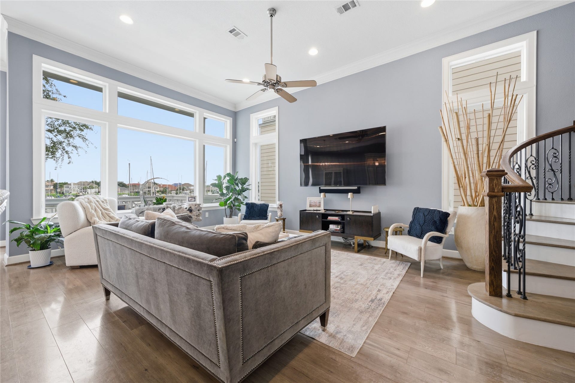 2174 Marina Way, Kemah, TX 77565 2174 Marina Way, Kemah, TX 77565