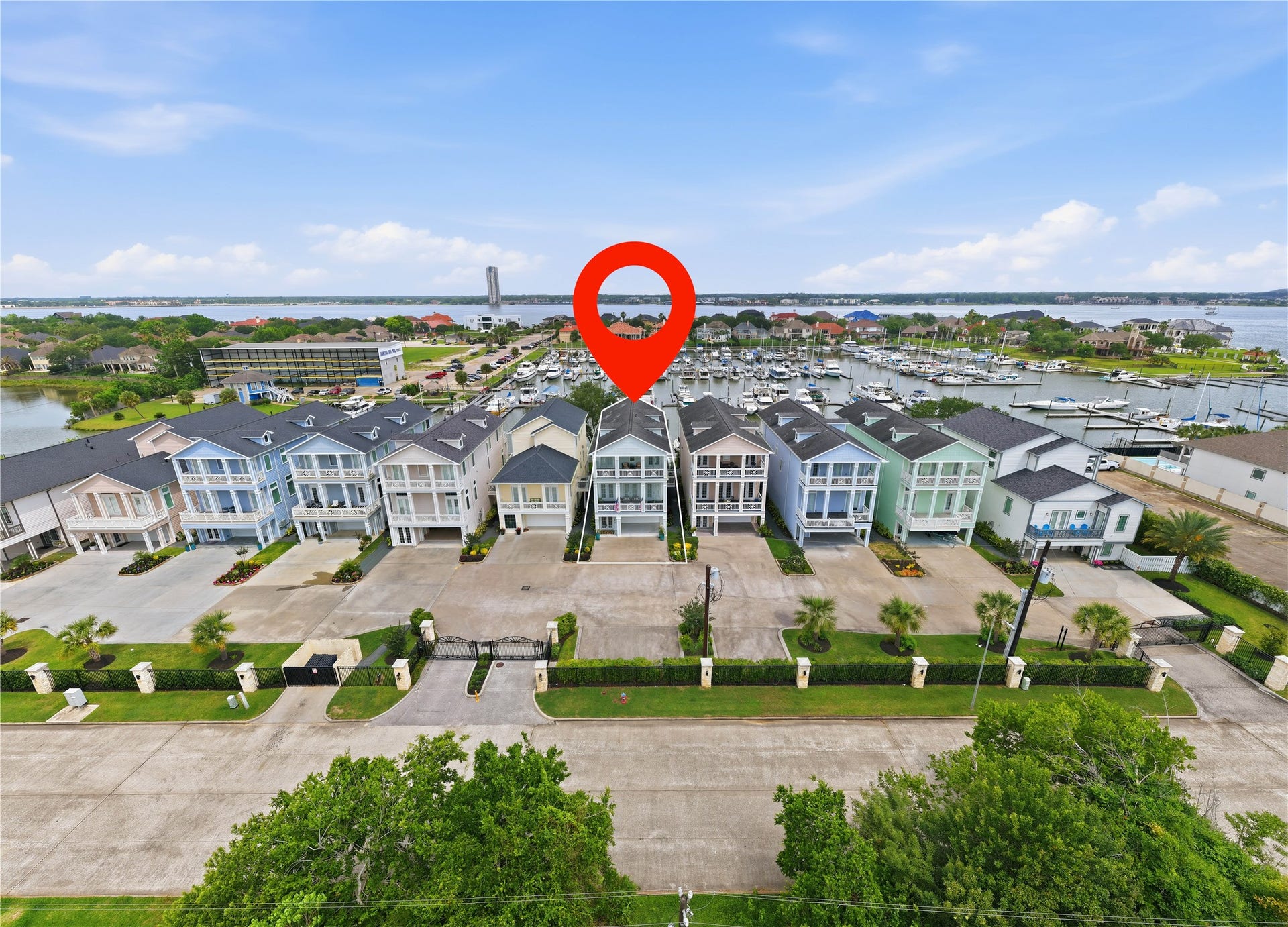 2174 Marina Way, Kemah, TX 77565 View of the private gated community of Marina del Sol Patio Homes.