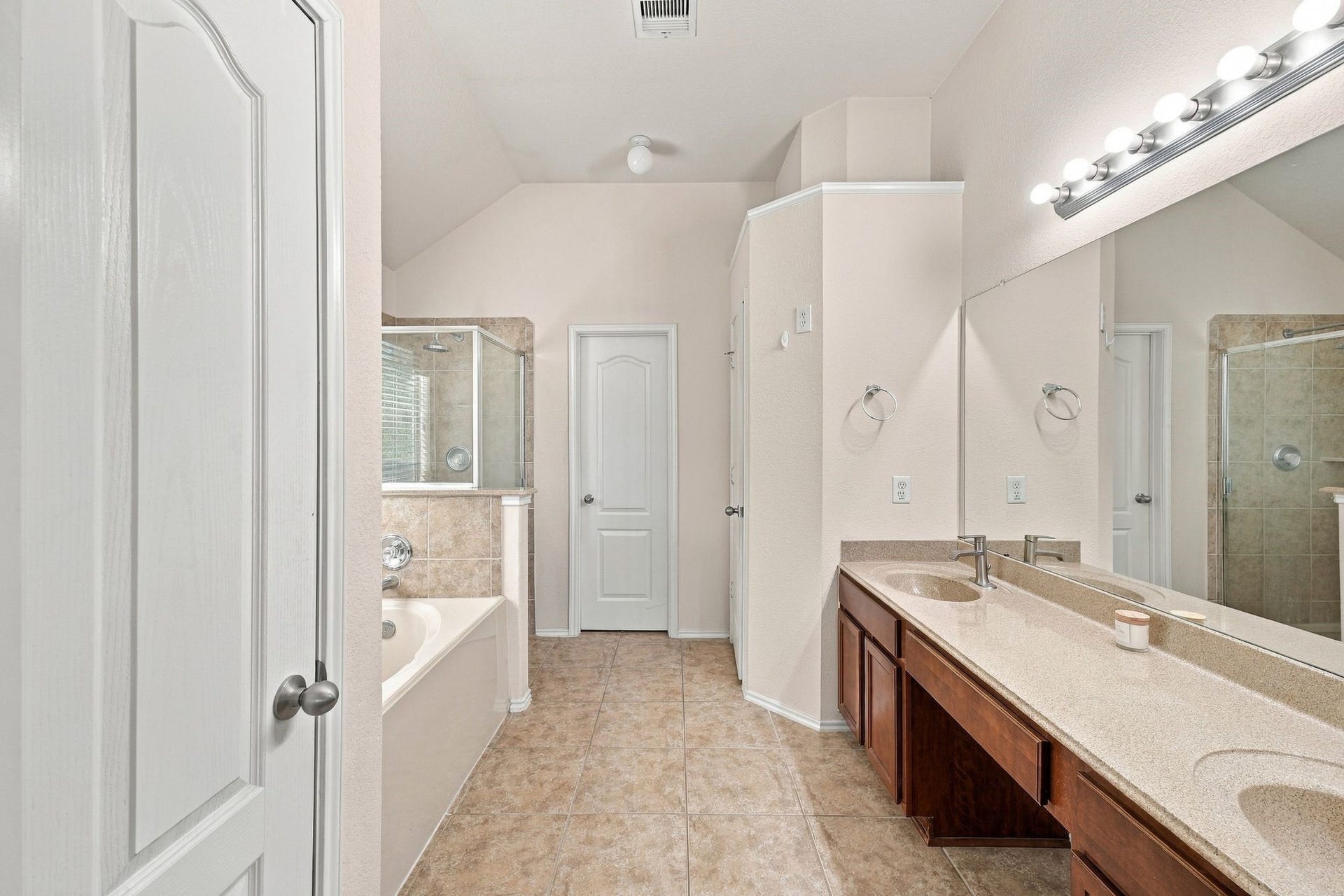 26037 Kings Mill Crest Drive, Kingwood, TX 77339 26037 Kings Mill Crest Drive, Kingwood, TX 77339