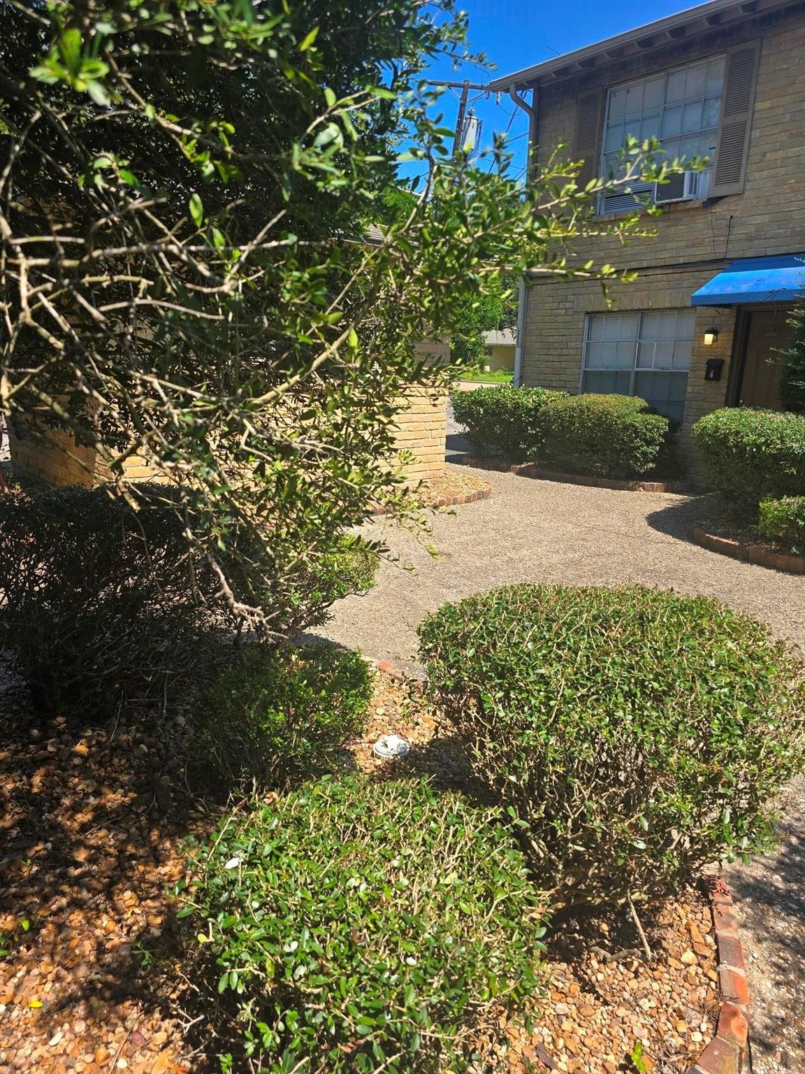 600 Hilliard Street, Conroe, TX 77301 600 Hilliard Street, Conroe, TX 77301