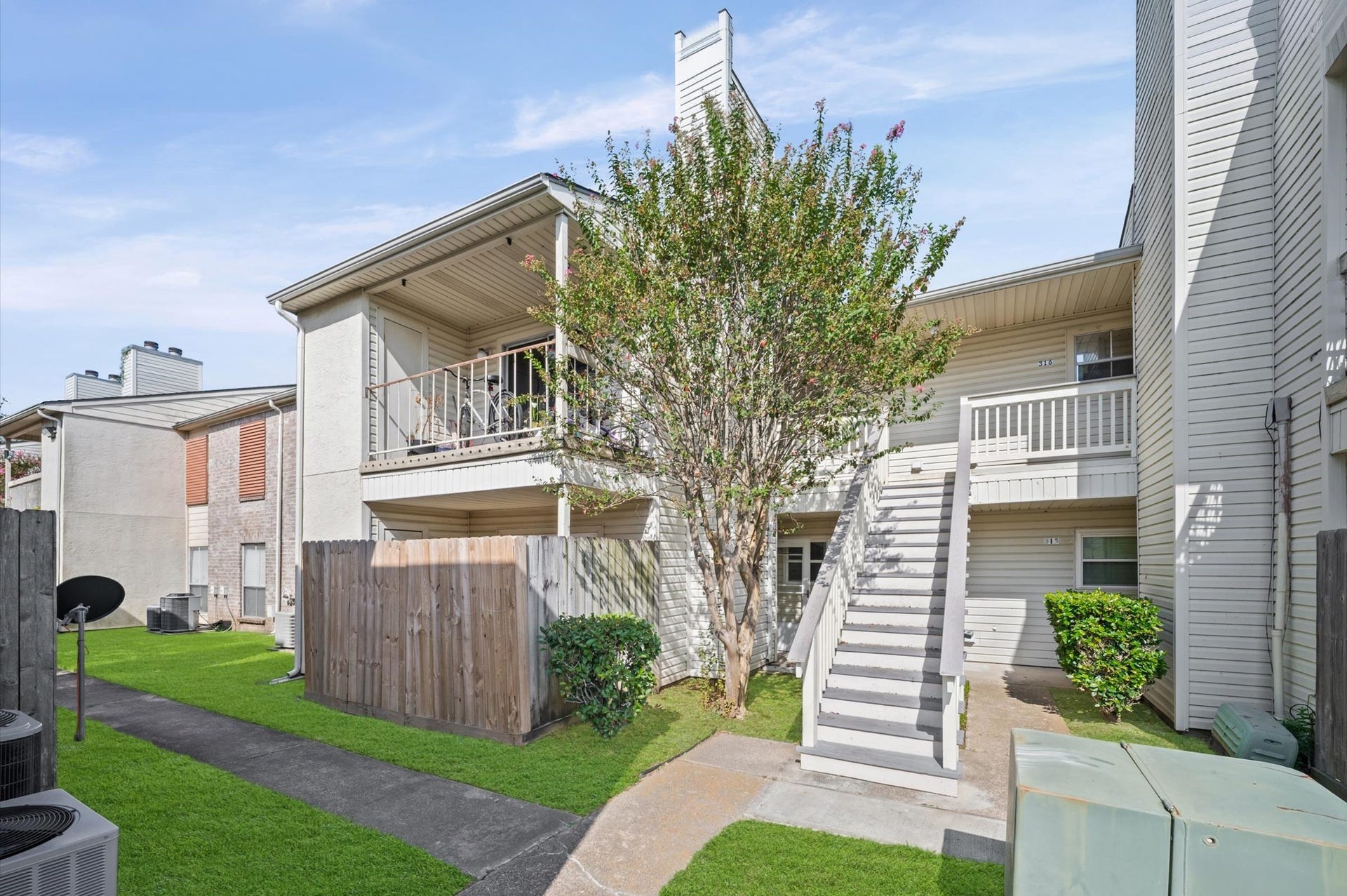 7600 Emmett F Lowry Expressway, #314, Texas City, TX 77591