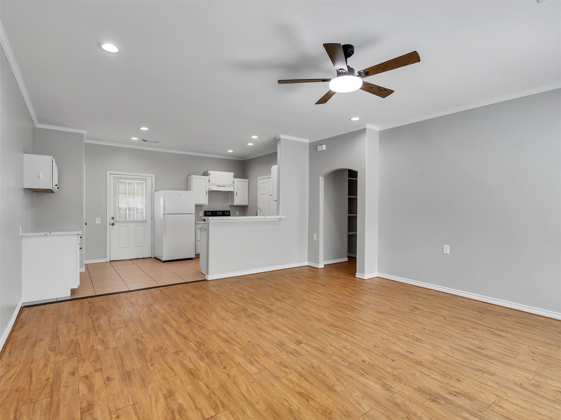 104 Longstreet Road, #2, Willis, TX 77378 104 Longstreet Road, #2, Willis, TX 77378