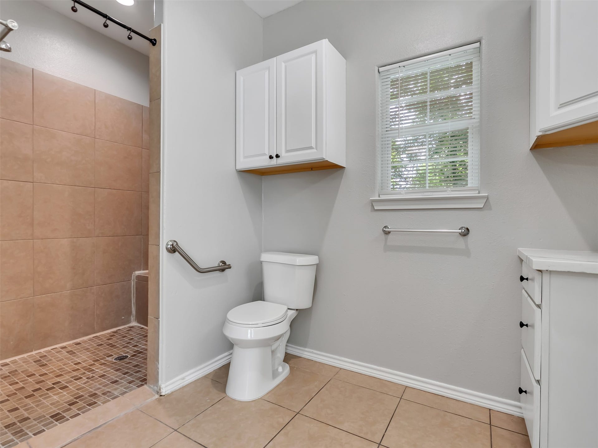 104 Longstreet Road, #2, Willis, TX 77378 104 Longstreet Road, #2, Willis, TX 77378