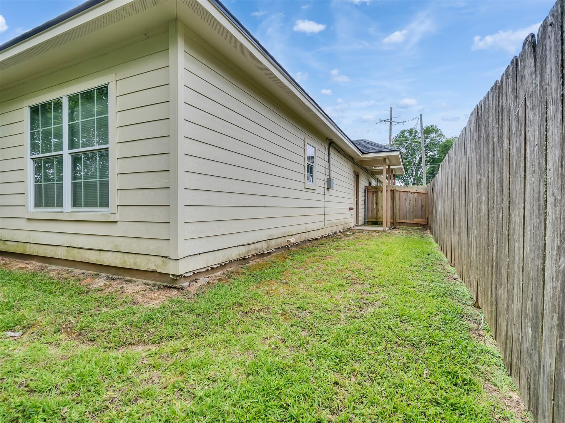 104 Longstreet Road, #2, Willis, TX 77378 104 Longstreet Road, #2, Willis, TX 77378
