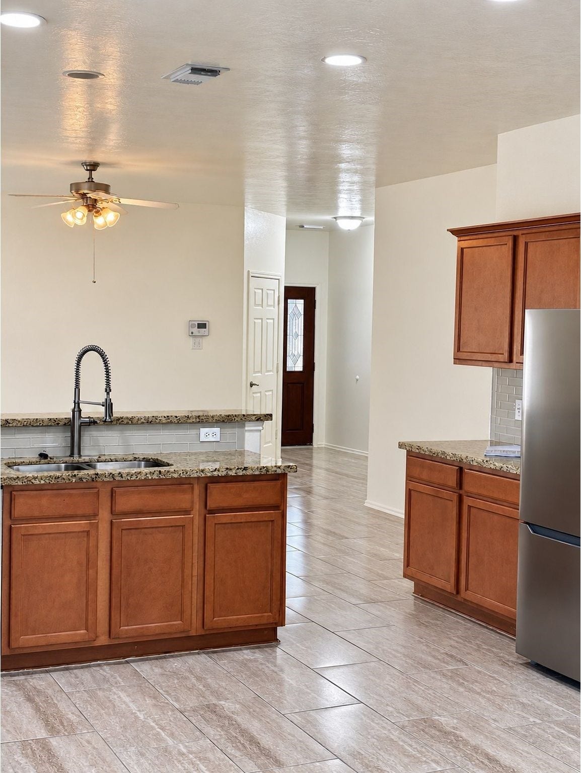 14011 Chelseahurst Lane, Houston, TX 77047 14011 Chelseahurst Lane, Houston, TX 77047