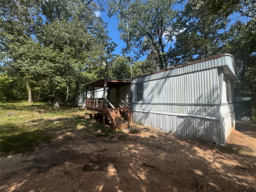 Property photo for 15497 Parret Ln Drive, Willis, TX