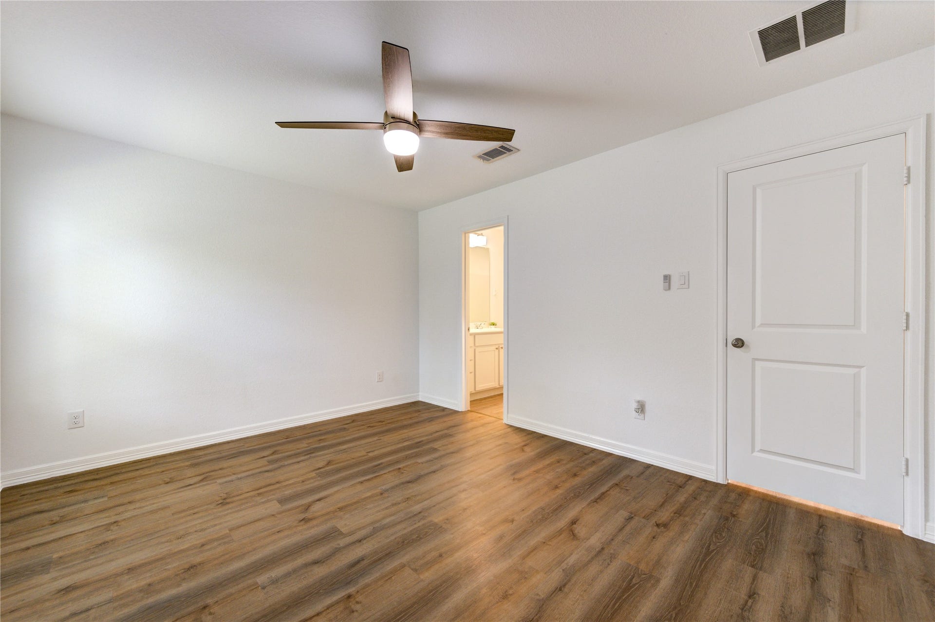 20926 Zuccala Drive, New Caney, TX 77357 20926 Zuccala Drive, New Caney, TX 77357